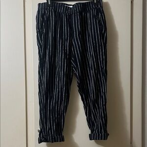 Black Striped pants
Cotton& linen only